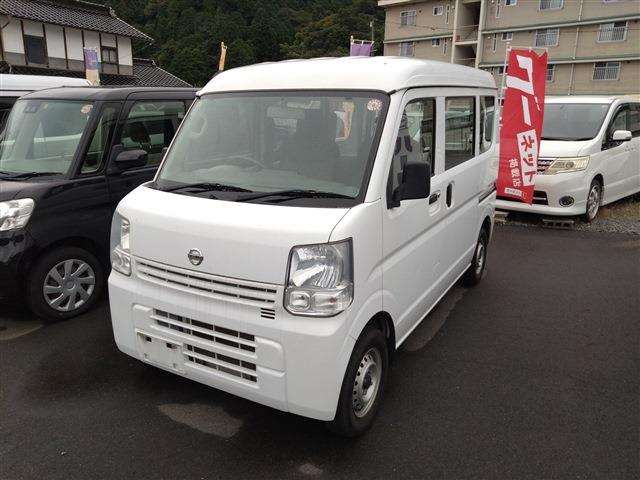 NV100クリッパー DX ハイルーフ 4WD