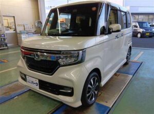 N-BOX カスタムＧ Ｌホンダ